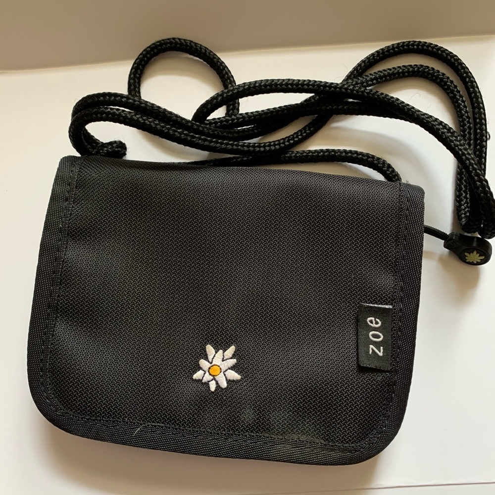 Sherpani Zoe Crossbody Wallet on a String